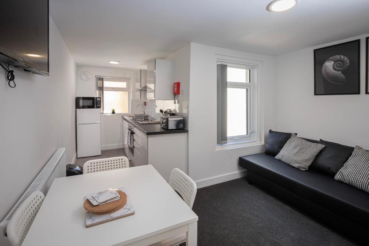 בלקפול Jellyfish Apartments מראה חיצוני תמונה
